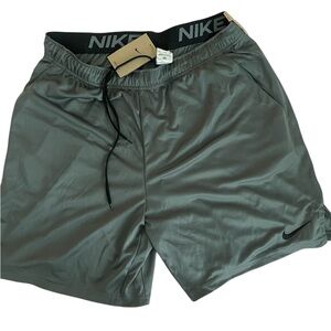 Nike Gray Athletic Shorts DRI-FIT Men’s Training NEW!